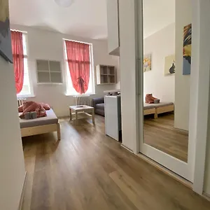 Apartament Garsoniera Centr, Na Hradbach 118, Ostrawa